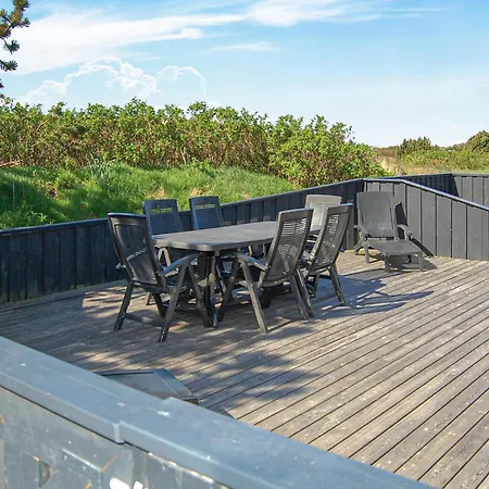 4 Bedroom Amazing In Henne Henne Strand